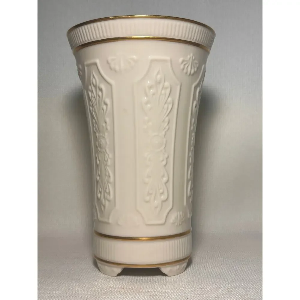 Lenox Versailles Footed Panel Vase Cream 24K Gold Trim Vintage USA 8.75”